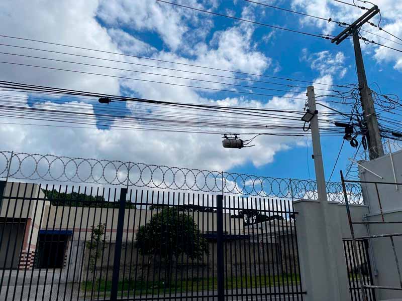 Cerca Concertina em Curitiba p